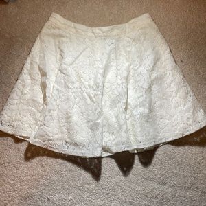 2/$8❗️Forever 21 | Lace Skirt